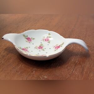 Lane End Pottery rose bone china tea strainer